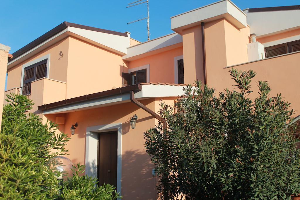 Sabrina Airport Bed & Breakfast Fiumicino Bagian luar foto